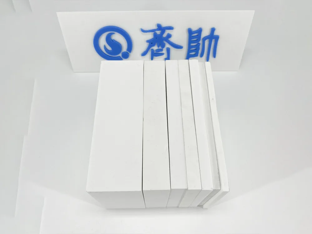 அலுமினா பீங்கான் தட்டு என்றால் என்ன?