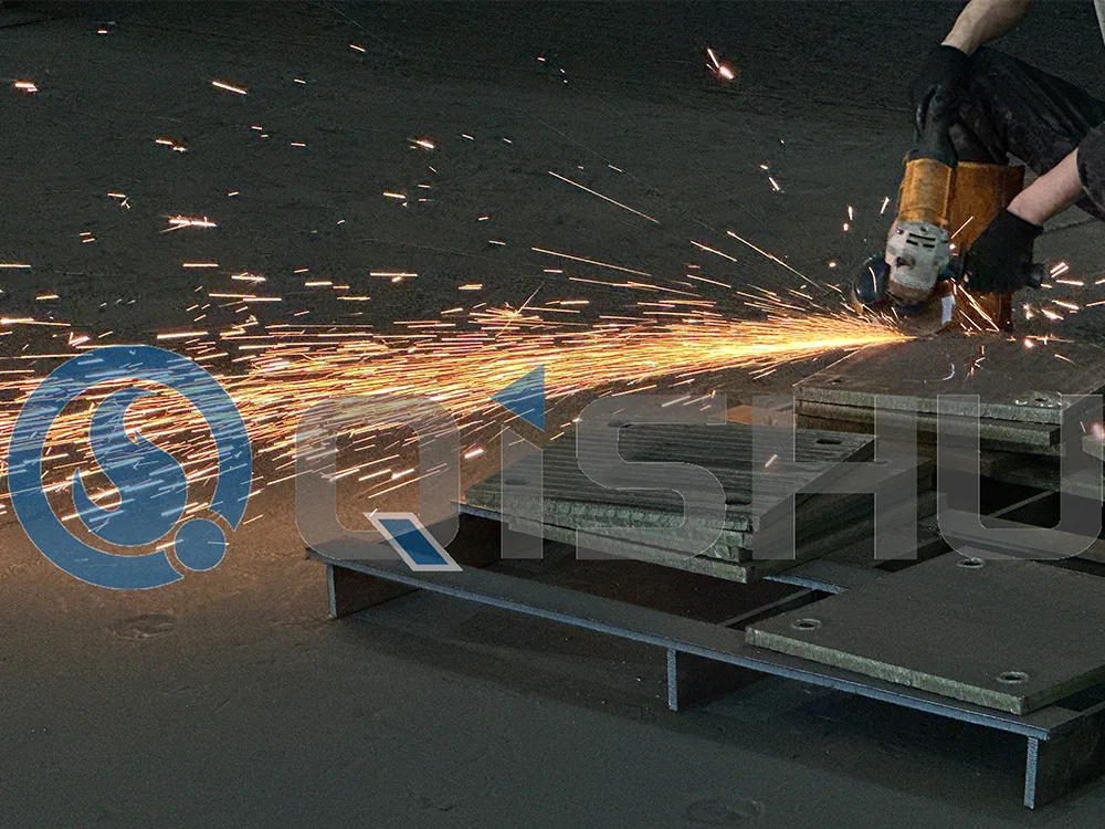 குரோமியம் கார்பைடு மேலோட்டத்தின் பண்புகள்.